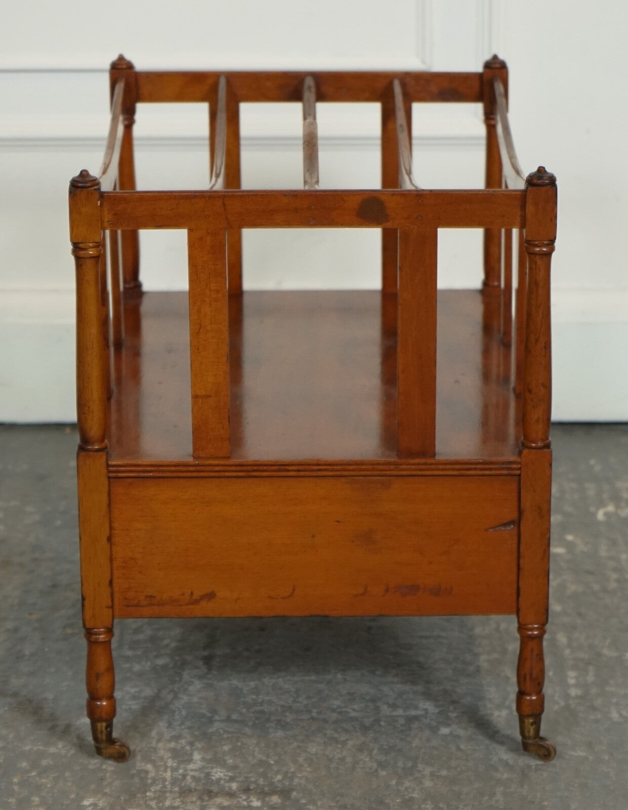VINTAGE WALNUT CANTERBURY NEWSPAPER RACK WITH BRASS HANDLES J1