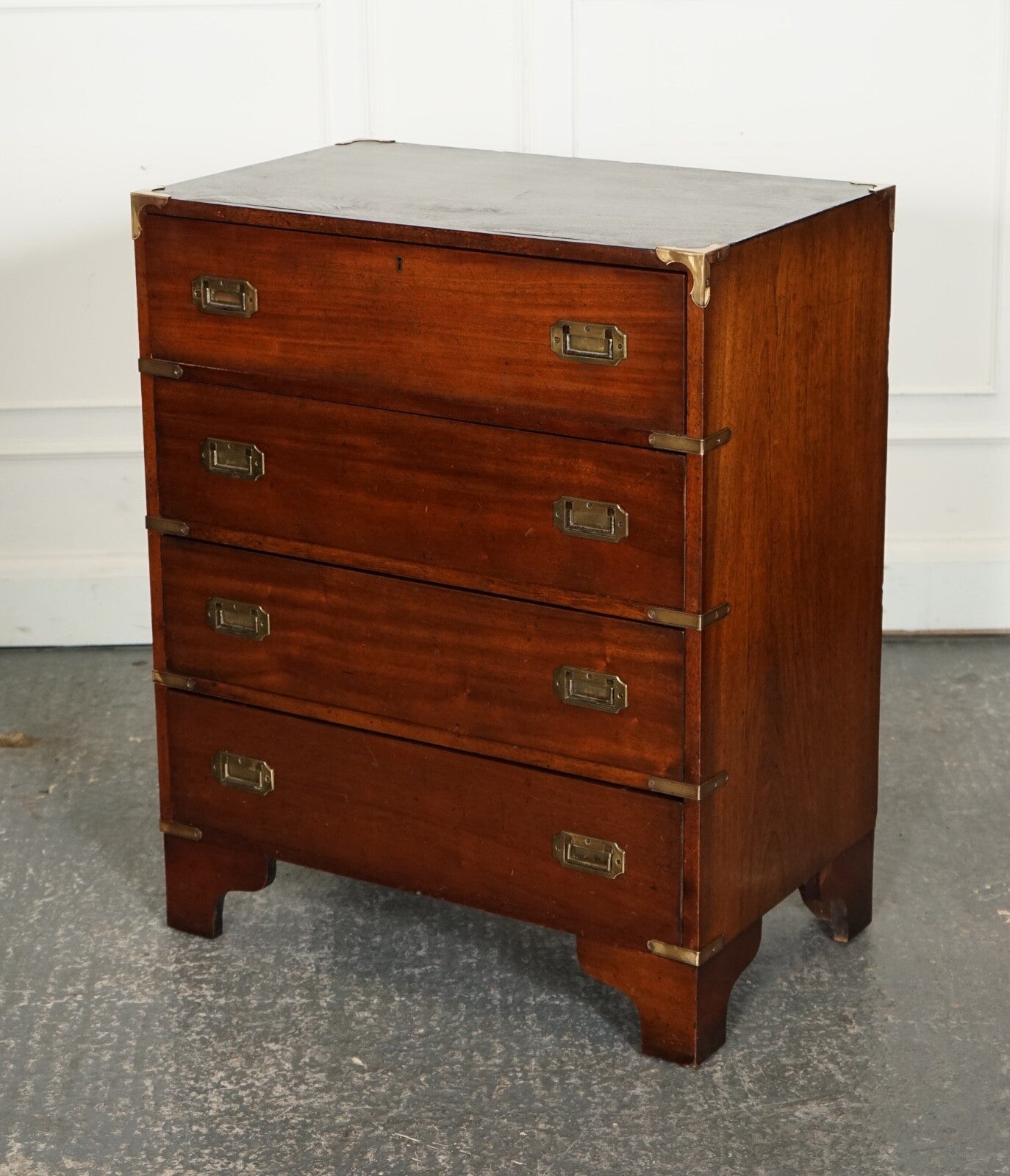 VINTAGE MILITARY CAMPAIGN SECRETAIRE CHEST OF DRAWERS WITH AGED GREEN LEATHER