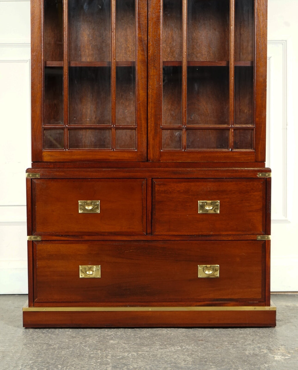 VINTAGE MILITARY CAMPAIGN BOOKCASE DISPLAY CABINET BRASS FITTINGS