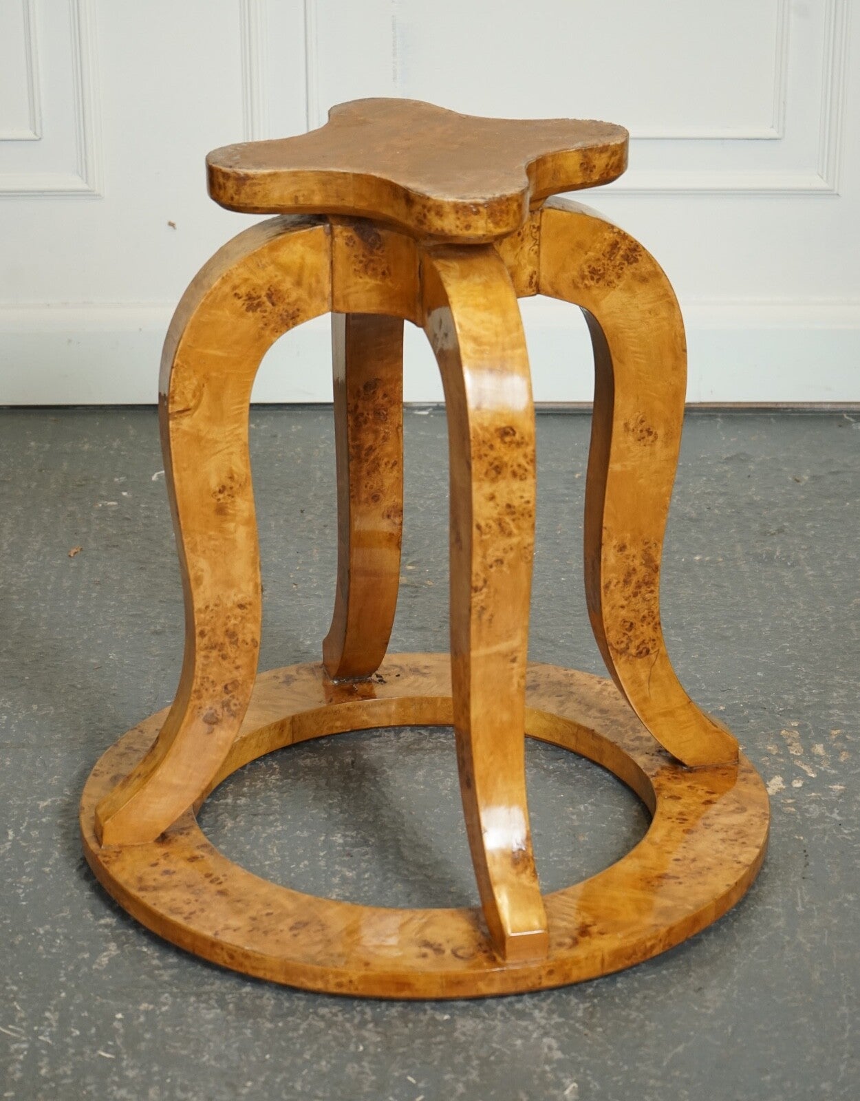 ART DECO BURR WALNUT CIRCULAIR PEDESTAL ROUND CONSOLE CENTER TABLE J1