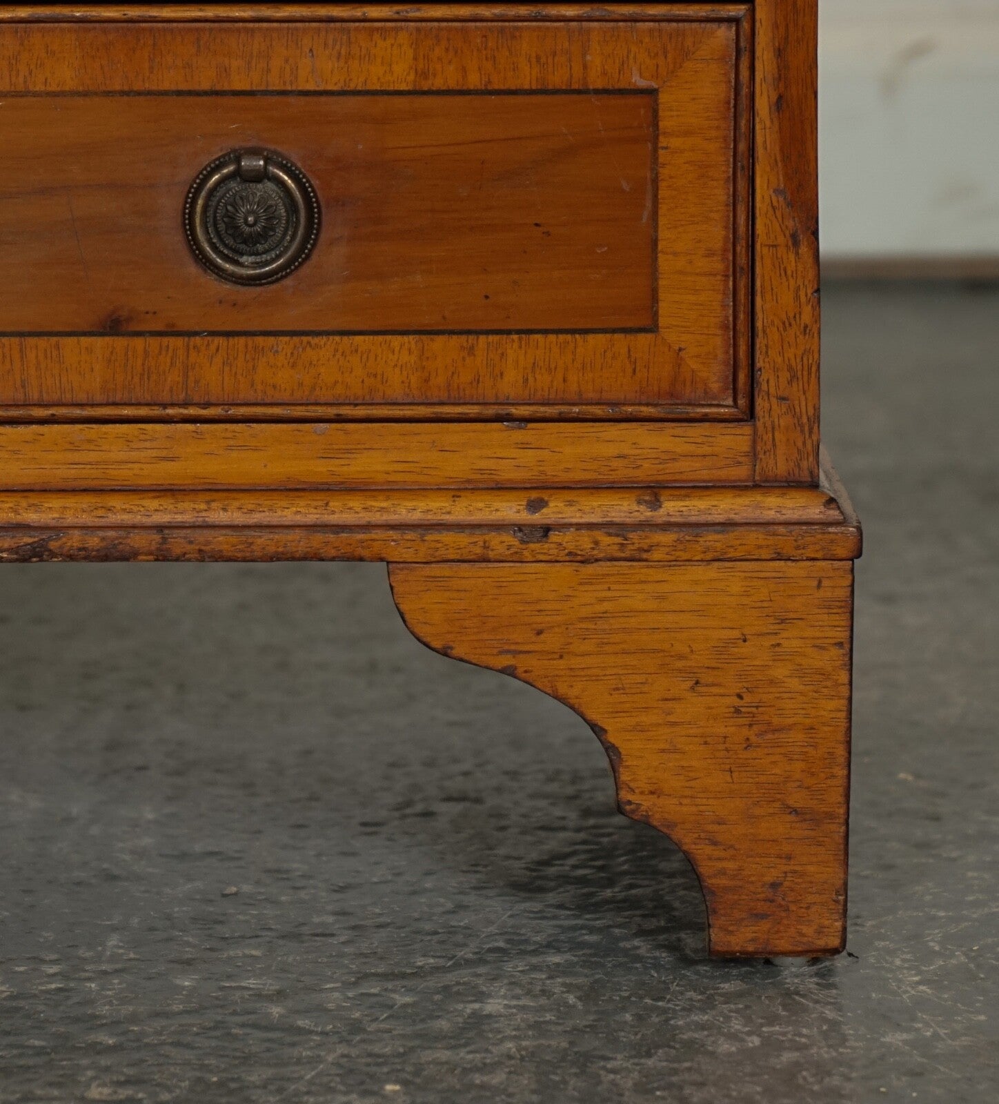 VINTAGE YEW WOOD CHEST OF DRAWERS WITH GEORGIAN STYLE HANDLES