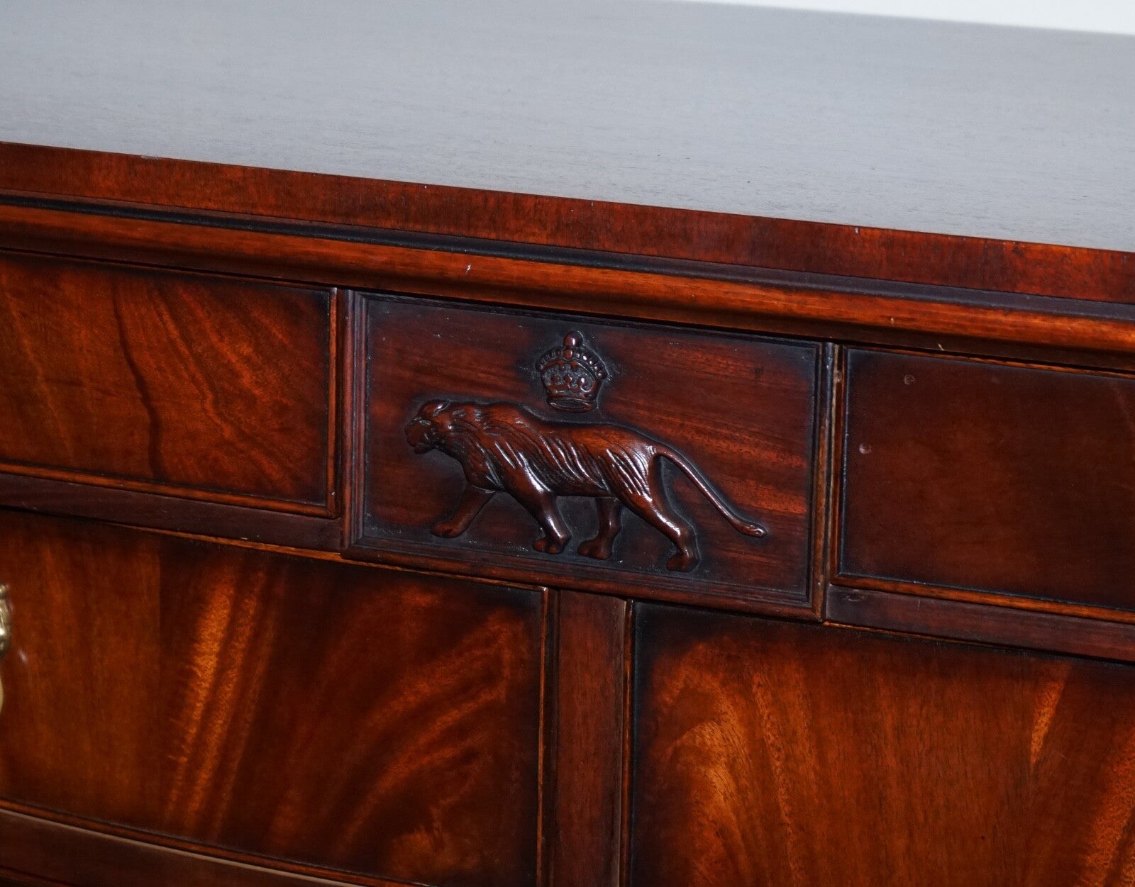 RALPH LAUREN FRENCH EMPIRE STYLE FLAMED MAHOGANY CHEST OF DRAWERS