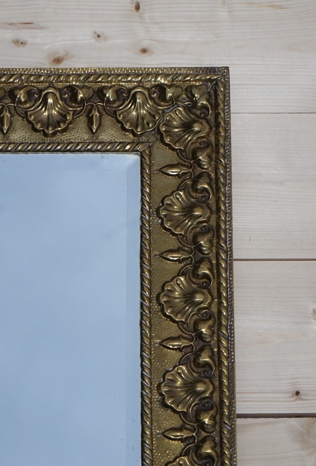ANTIQUE NEOCLASSICAL STYLE BRASS SHELLS & BLEEDING HEARTS BEVELLED MiRROR