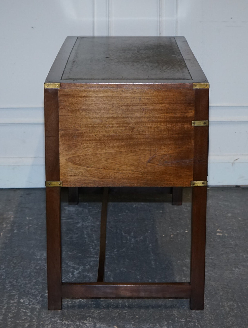 VINTAGE HARRODS LONDON KENNEDY MILITARY CAMPAIGN LEATHER TOP WRITING TABLE DESK