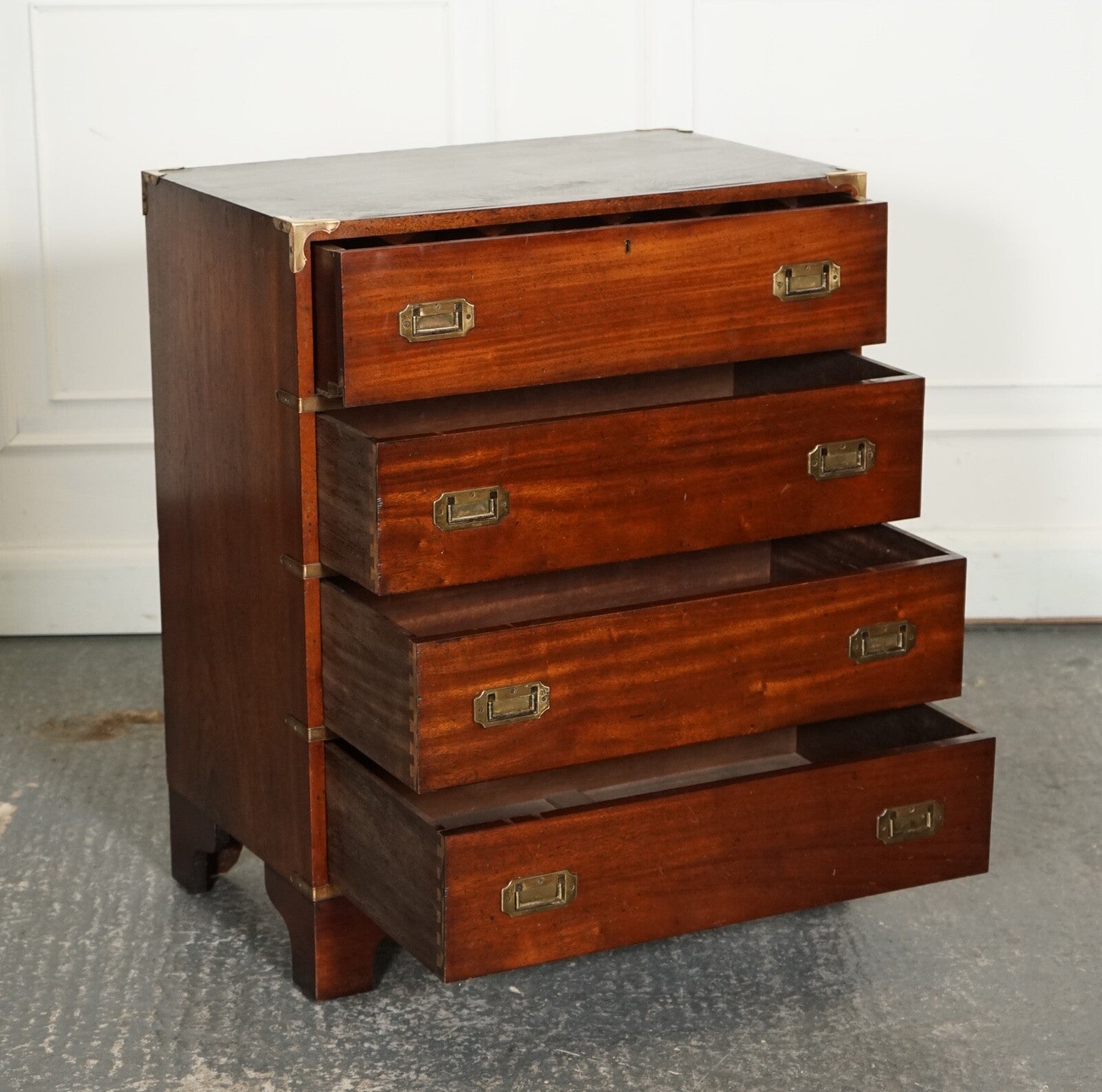 VINTAGE MILITARY CAMPAIGN SECRETAIRE CHEST OF DRAWERS WITH AGED GREEN LEATHER